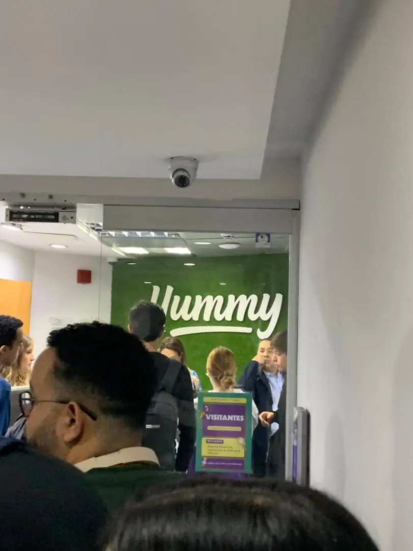 Mi experiencia en el Hackatón AlegrIA 2025: Construyendo Cobrix con Uptly